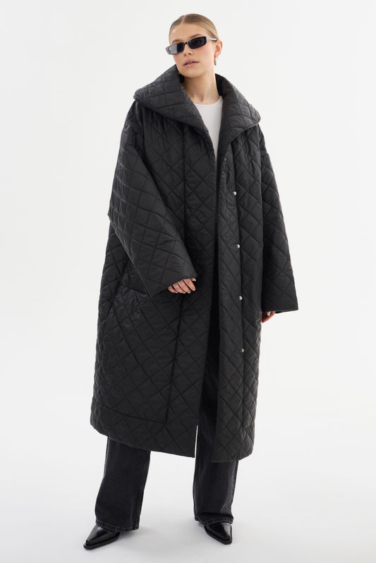 HENDRIKA | Oversized Quilted Coat